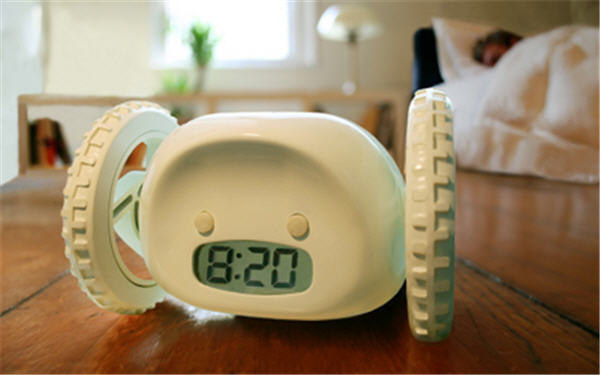 cool alarm clock that runs away
